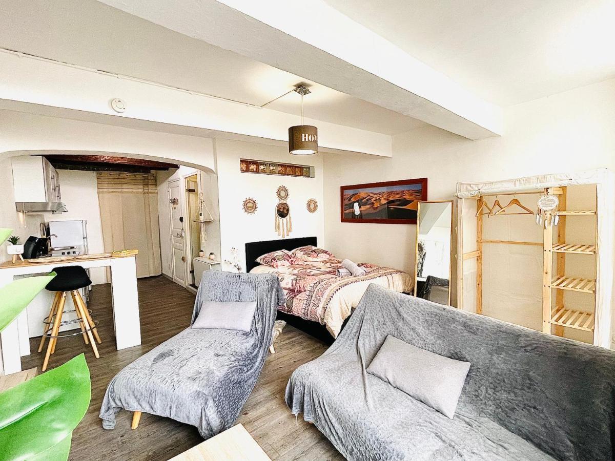 *Le Sahara*Hyper Centre*Wifi* Apartment Salon-de-Provence Bagian luar foto