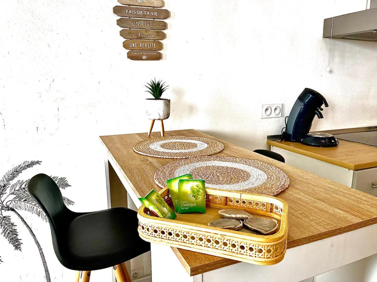 *Le Sahara*Hyper Centre*Wifi* Apartment Salon-de-Provence Bagian luar foto